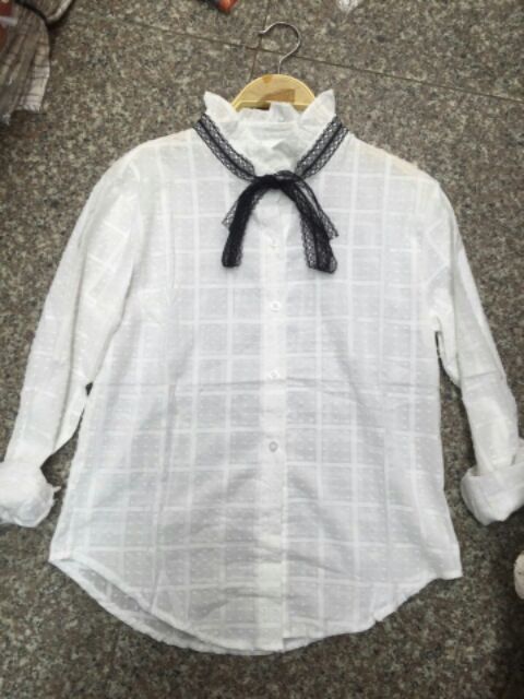 Combk chân váy và sơ mi