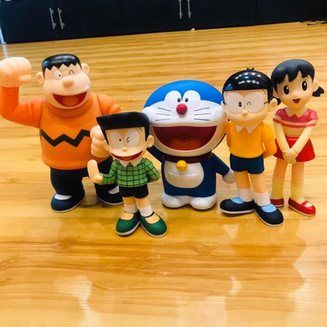 Bộ mô hình các nhân vật Doraemon