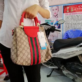 Giỏ xách thời trang