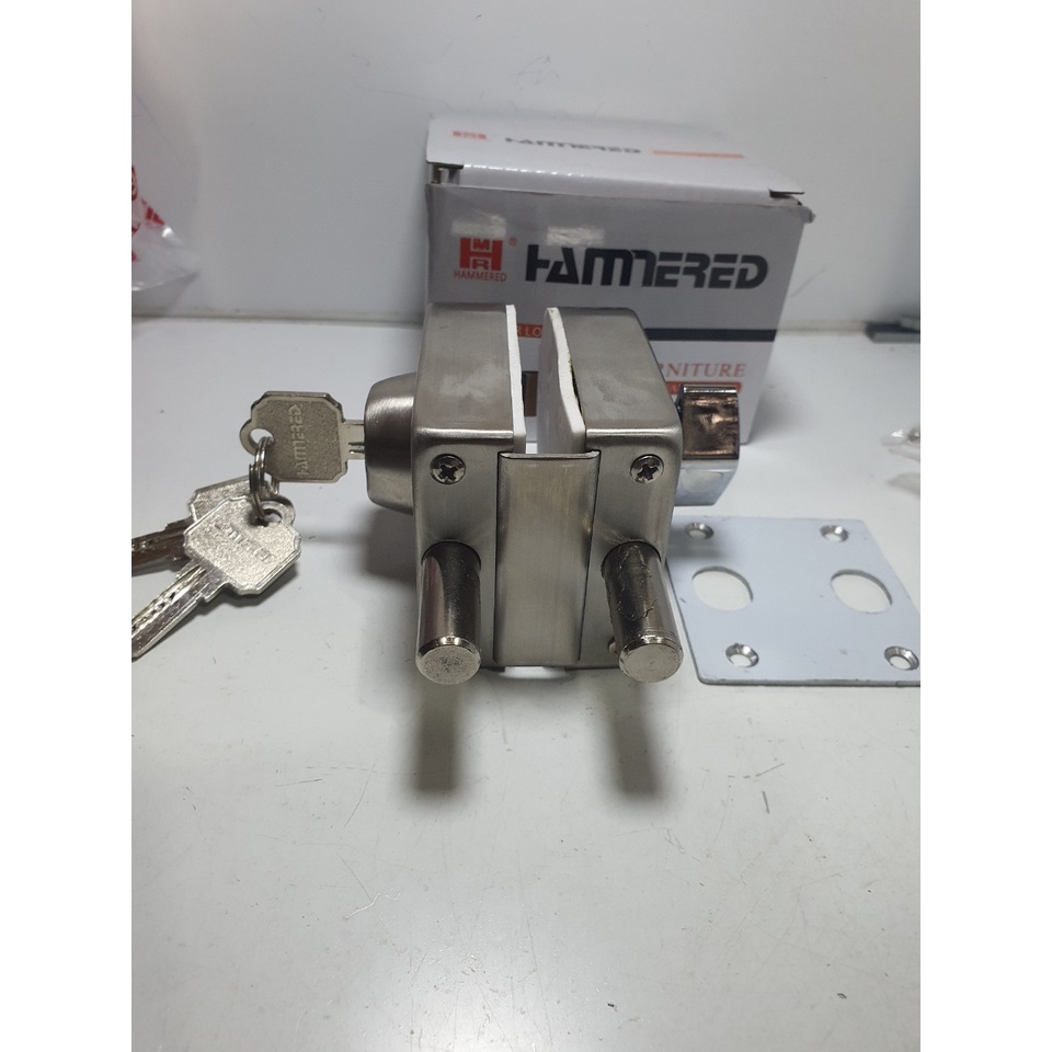 Chốt khóa cửa kính cường lực không khoan khung bằng inox HAMERED 846-03 1 Vẹn + 1 khoá 3 chìa, vặn chốt + 3 chìa