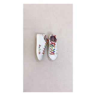 giầy slip on bé gái