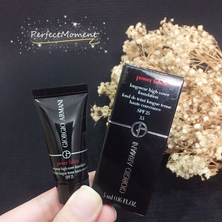 Kem Nền Siêu Hót Giorgio Armani Power Fabric Mini 5ml