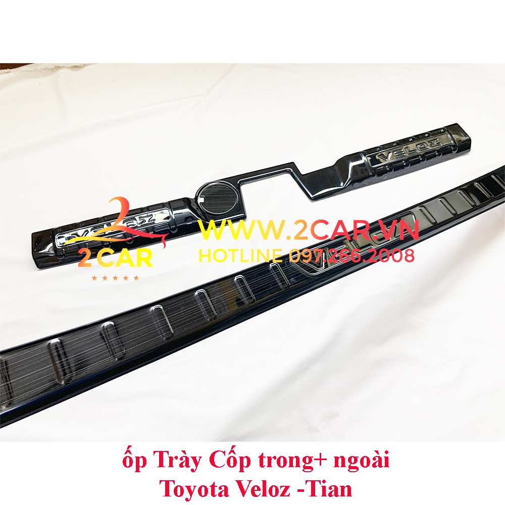 Ốp chống trầy cốp trong, ngoài xe TOYOTA VELOZ 2022-2023 chất liệu TITAN cao cấp