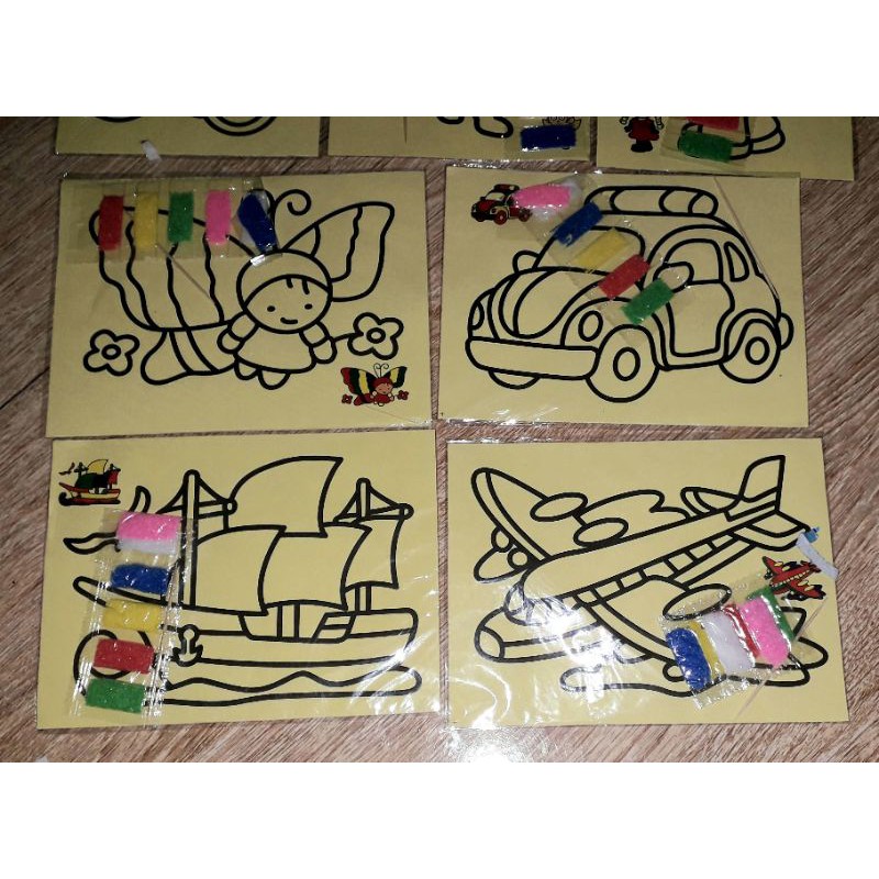 Set 10 tờ tập tô cát có nhiều mẫu kích thước 18x14cm