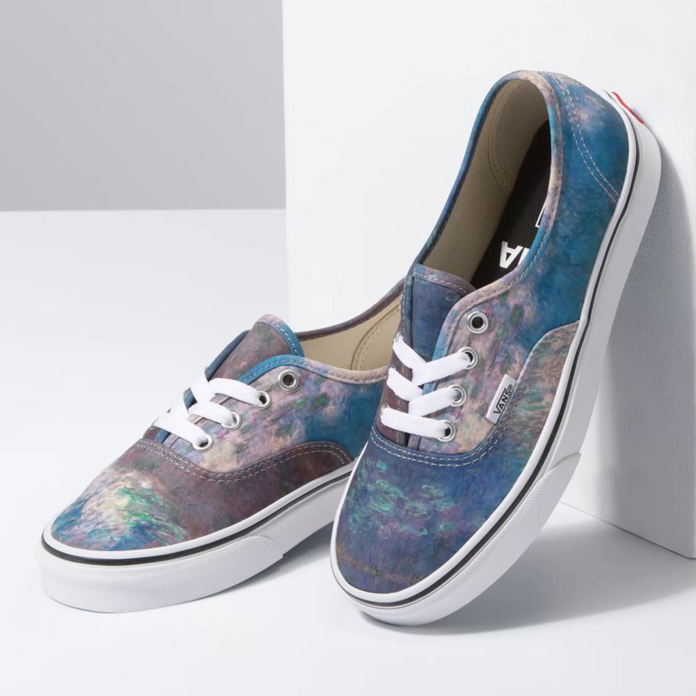 [Mã FAMALLT5 giảm 15% đơn 150k] Giày Vans UA Authentic MoMA - VN0A2Z5I18H