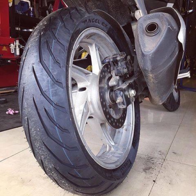 lốp pirelli 140/70-17