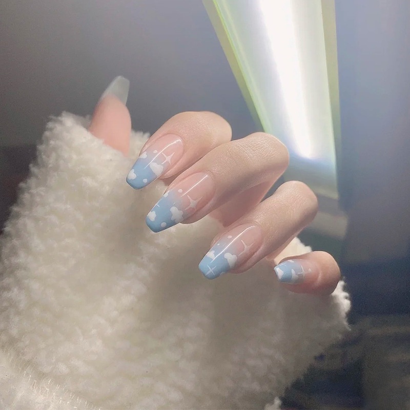 Set 24 Móng Tay Giả Họa Tiết Dễ Thương Bắt Mắt