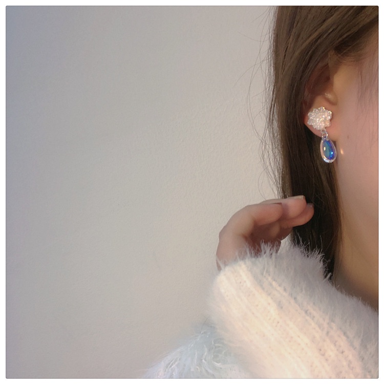 Bông Tai Mạ Bạc 925 Hình Giọt Nước Trong Suốt Họa Tiết Hoa Thời Trang