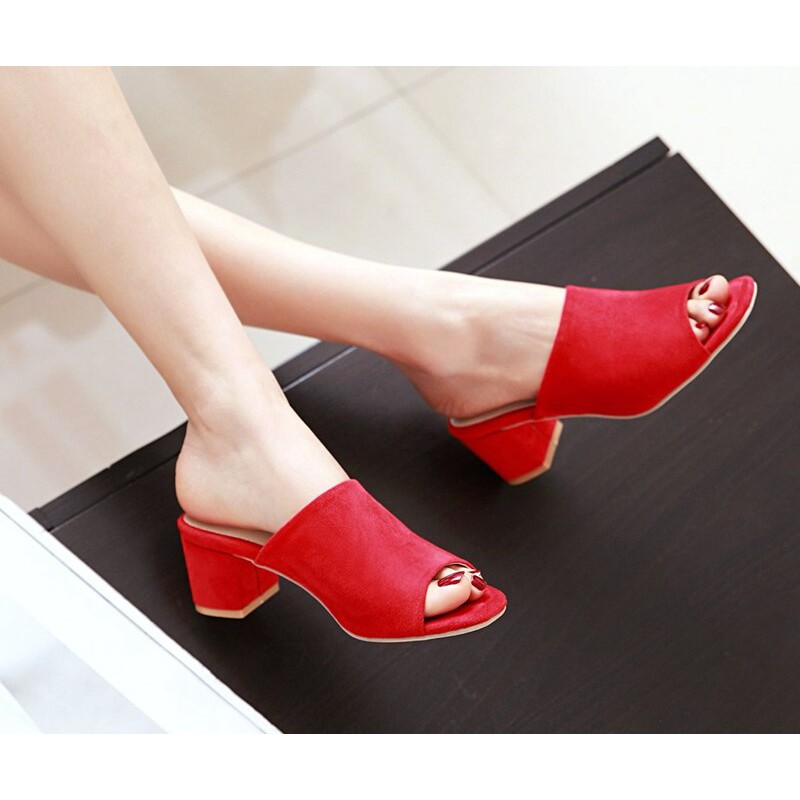 Dép cao gót  thời trang mũi vuông  cao 5cm nhung  màu đỏ size lớn 40 41 42 43 44