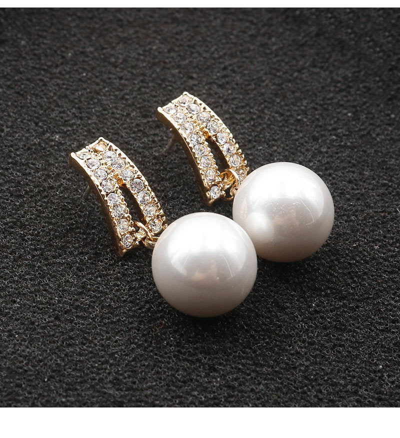 Đôi bông tai mạ bạc 925 đính ngọc trai nhân tạo sang trọng