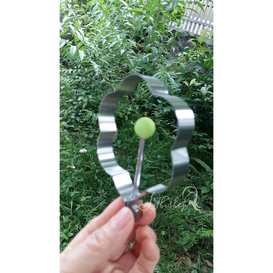 Khuôn chiên trứng, tạo hình trứng, làm bánh tiện dụng bằng inox