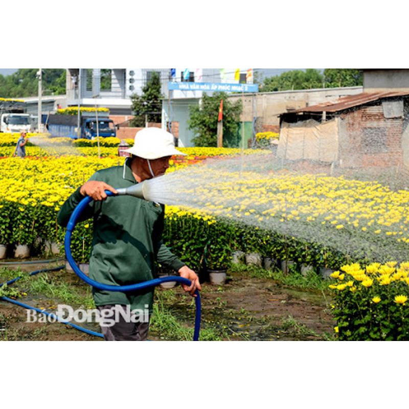 LOA TƯỚI VƯỜN LOẠI TỐT ĐỦ CỠ , TO NHỎ ( THÉP KO RỈ )