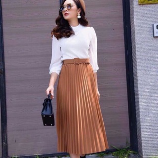 Chân Váy dập ly kèm đai. 200k