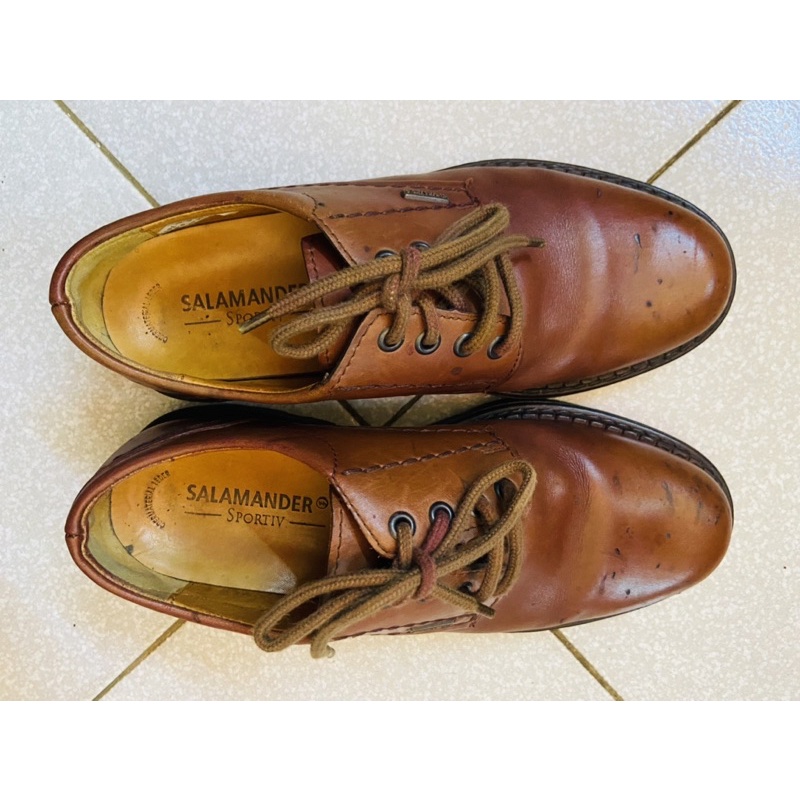 Giầy Salamander màu nâu size 40