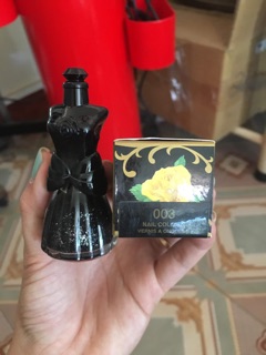 Sơn móng Anna Sui Nail Beauty 