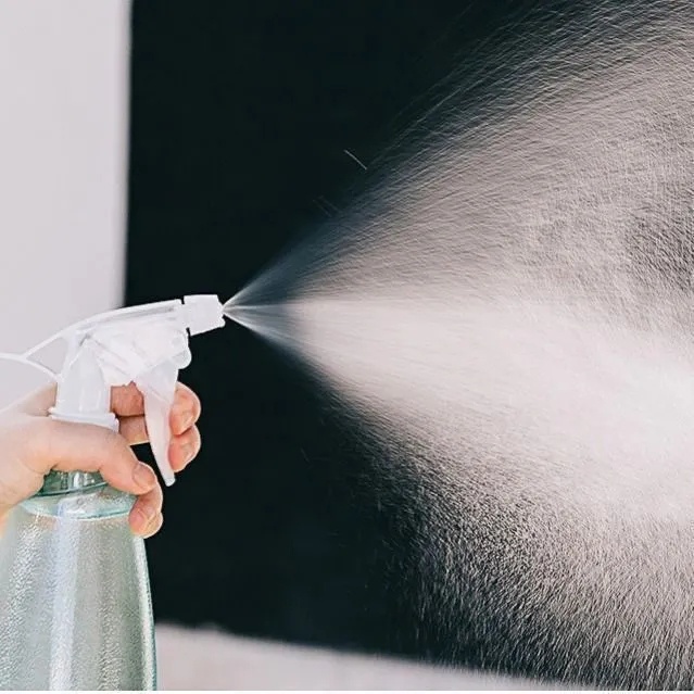 Bình xịt nước tưới cây dung tích 500ml