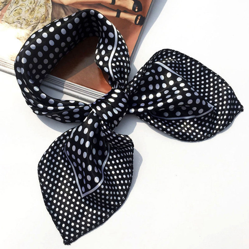 Khăn Choàng Vuông Nhỏ Bằng Vải Satin In Họa Tiết Dành Cho Nữ
