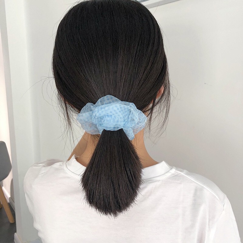 Scrunchies, Dây buộc tóc vải voan họa tiết caro