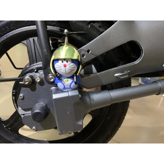 Doraemon chong chóng tre độc đáo