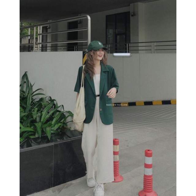 Áo Blaze -áo vest ngắn tay có túi xanh lá. | BigBuy360 - bigbuy360.vn