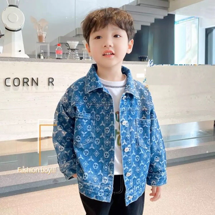 Áo khoác jeans thời trang cao cấp mẫu mới có mũ cho bé trai 10-40kg