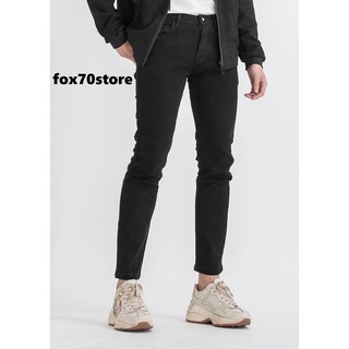 Quần Jean Nam VAKADO, Chất Jean Co Dãn, Màu Đen, Dáng Quần Ôm, Cam Kết Không Phai Màu (Đổi/Trả) VAKADO