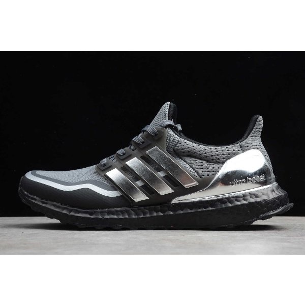 Giày thể thao chạy bộ Adidas Ultra Boost màu bạc EG8103 thời trang 201