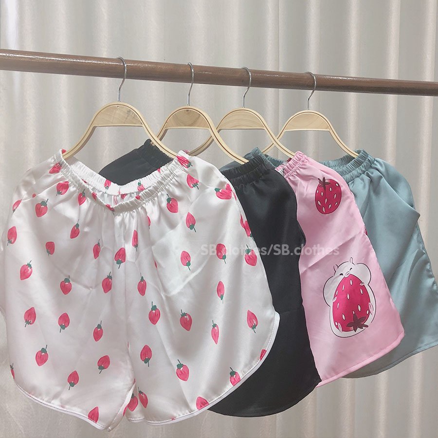 Đồ ngủ 2 dây nữ tính, chất liệu lụa, họa tiết hoa văn kiểu dáng dễ thương | BigBuy360 - bigbuy360.vn