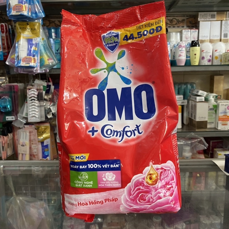 Bột giặt OMO Comfort tinh dầu thơm ngất ngây 2.7kg