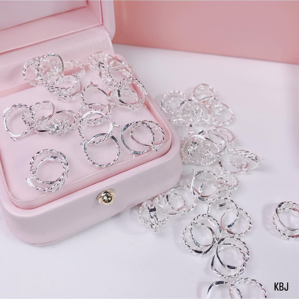 Bông tai vòng tàu chốt bấm thân xích cá tính