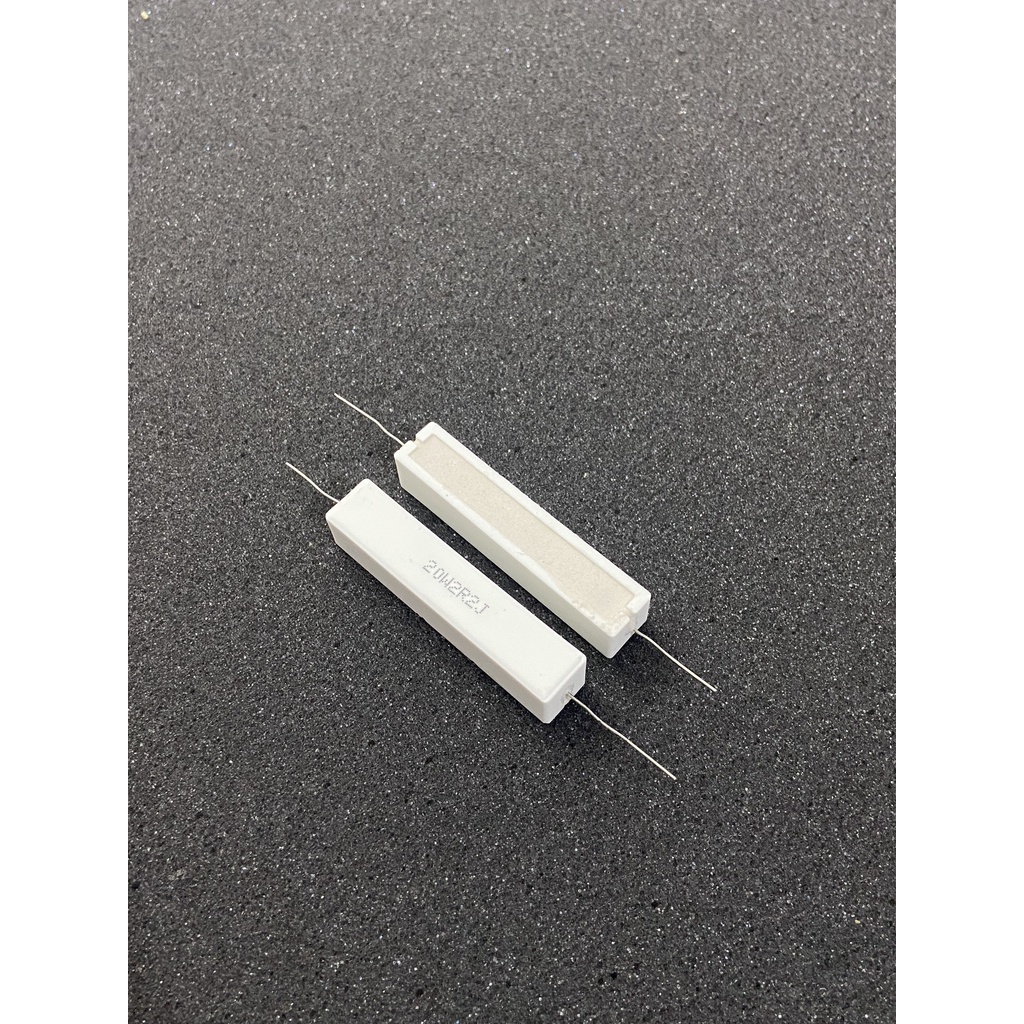 Trở sứ 2.2 ôm 20 wat loại tốt cho mạch phân tần loa