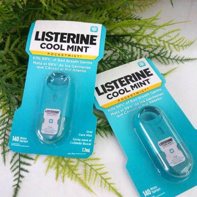 Xịt thơm miệng Listerine Cool Mint