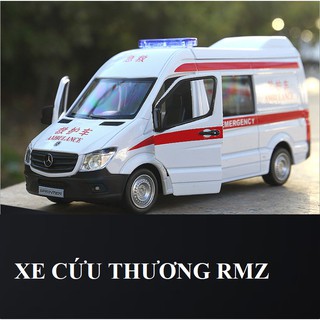 Đồ chơi trẻ em xe ô tô cứu thương RMZ mô hình xe tỉ lệ 1:36 bằng kim loại chạy cót