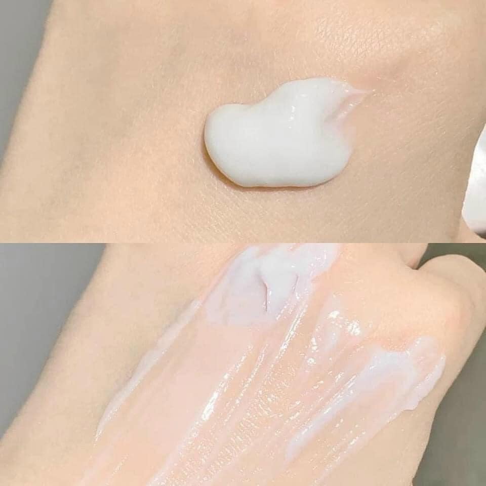 Kem Dưỡng Da Tay Và Móng Vaseline Deep Moisture Hand & Nail  Cream 60ML