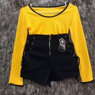 Áo crop top tay dài