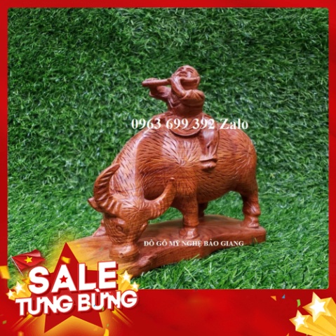 Tượng con trâu bằng gỗ