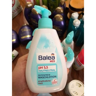 Dung dịch vệ sinh phụ nữ balea