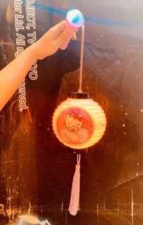 Lồng đèn Hello Kitty đáng yêu