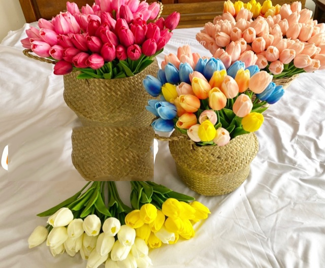 Hoa tulip Nhân Tạo Bằng Da Pu Trang Trí Tiệc Cưới