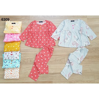 Bộ Gap cài khuy cho bé gái