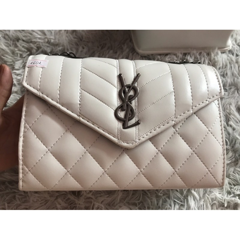 ysl sz 22 cm