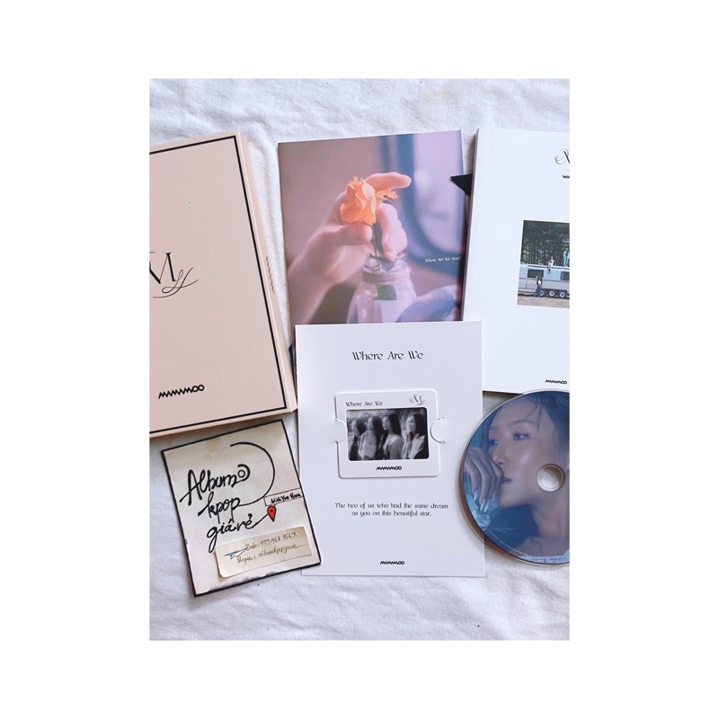 MAmamoo mini album www đã khui seal, gồm đầy đủ đồ như hình.