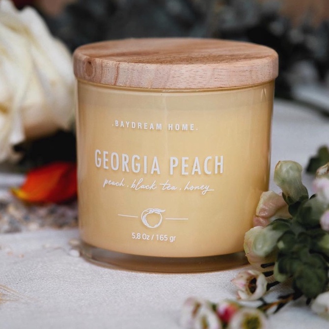 Nến thơm Georgia Peach(Scented Candle 5.8oz)