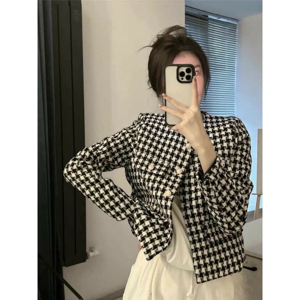 Áo dạ tweed  kẻ zic zac cúc vàng 4 nắp túi