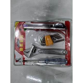 BỘ DỤNG CỤ SỬA CHỮA 8 MÓN ĐA NĂNG