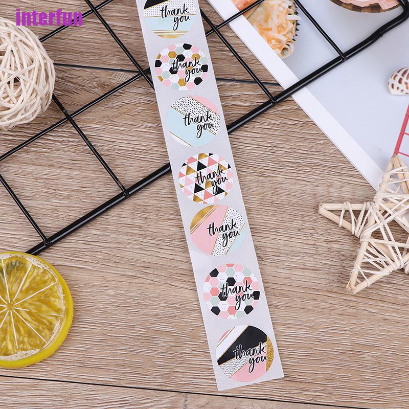 Cuộn 500 Miếng Dán Trang Trí Màu Hồng Kẻ Sọc