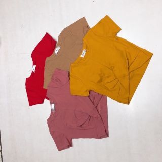 Áo croptop xoắn eo điệu đà