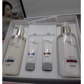 Set sữa tắm và dưỡng thể Trắng da Ohui
