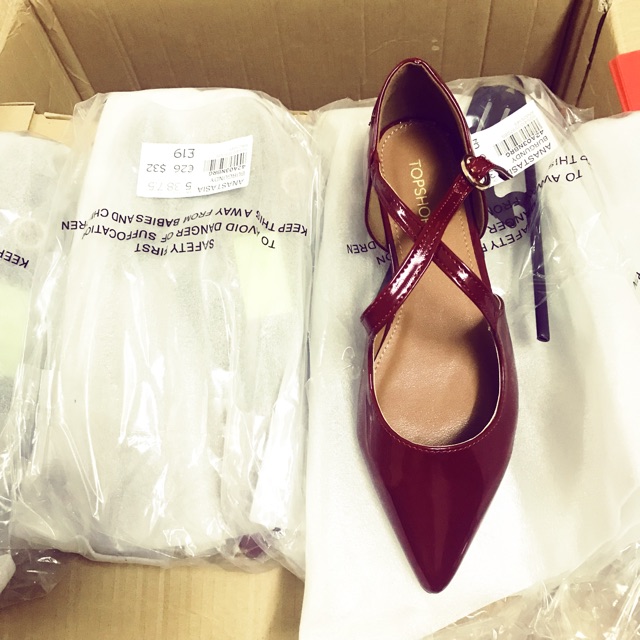 Giày hiệu TOPSHOP