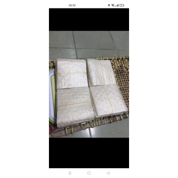 Bánh tráng dùng để cuốn chả ram Bình Định